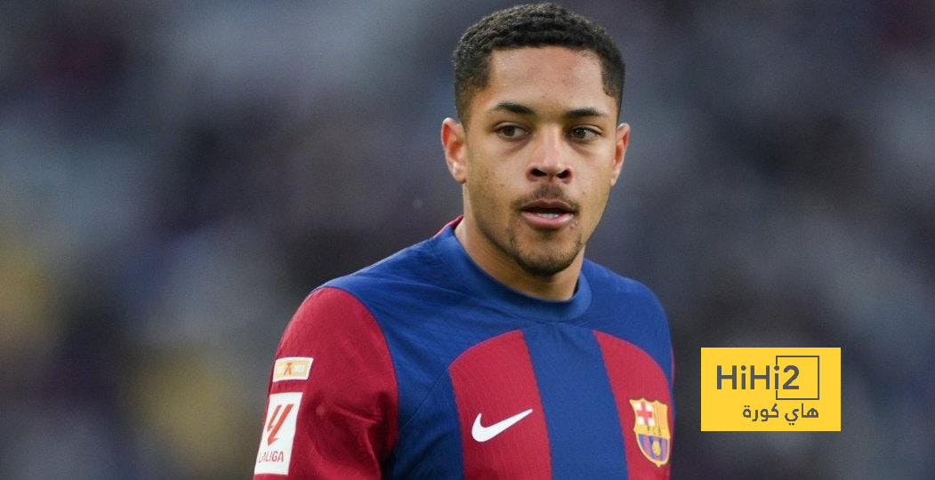 تقارير.. برشلونة يقرر إعارة فيتور روكي