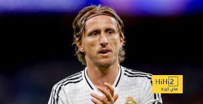 رسميا: مودريتش أكبر لاعب يرتدي قميص الريال عبر التاريخ