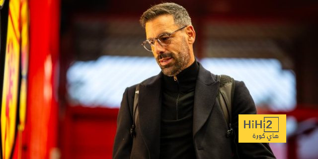 لحظة لا تنسى.. الظهور الأول لـ فان نستلروي في أولد ترافورد بعد تولي تدريب اليونايتد