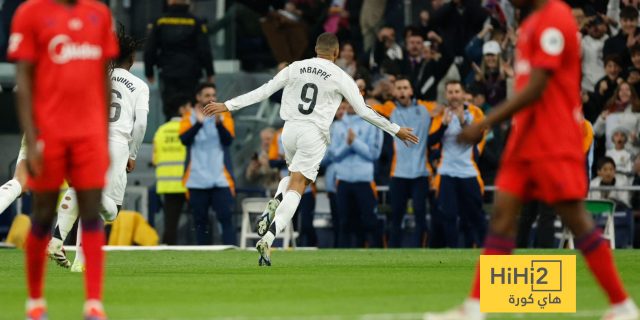 صحفي مدريدي يشبه مبابي بـ رونالدو