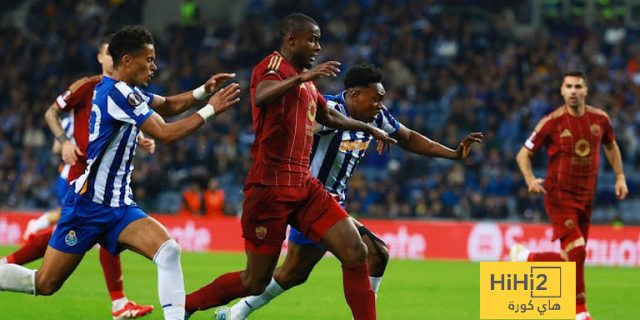 الرسم التكتيكي لتشكيلة روما و بورتو في الدوري الأوروبي