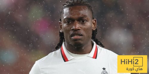 رجل مباراة ميلان وجنوى في الدوري الإيطالي