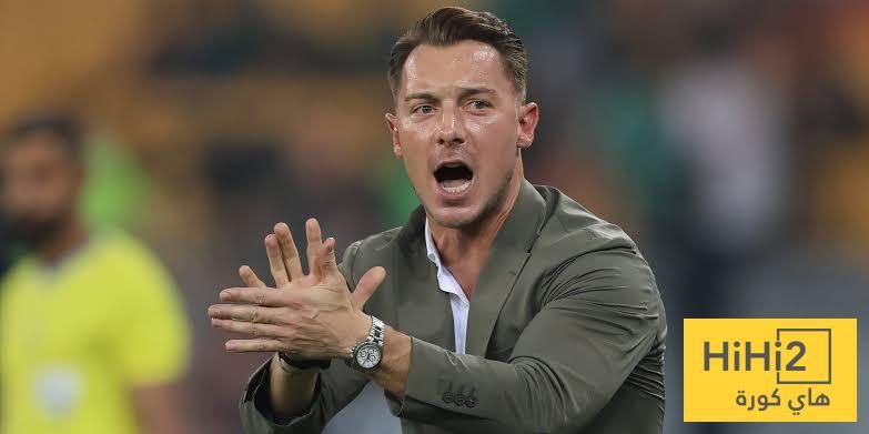 غضب يايسله بعد سقوط الأهلي غضب يايسله بعد سقوط الأهلي