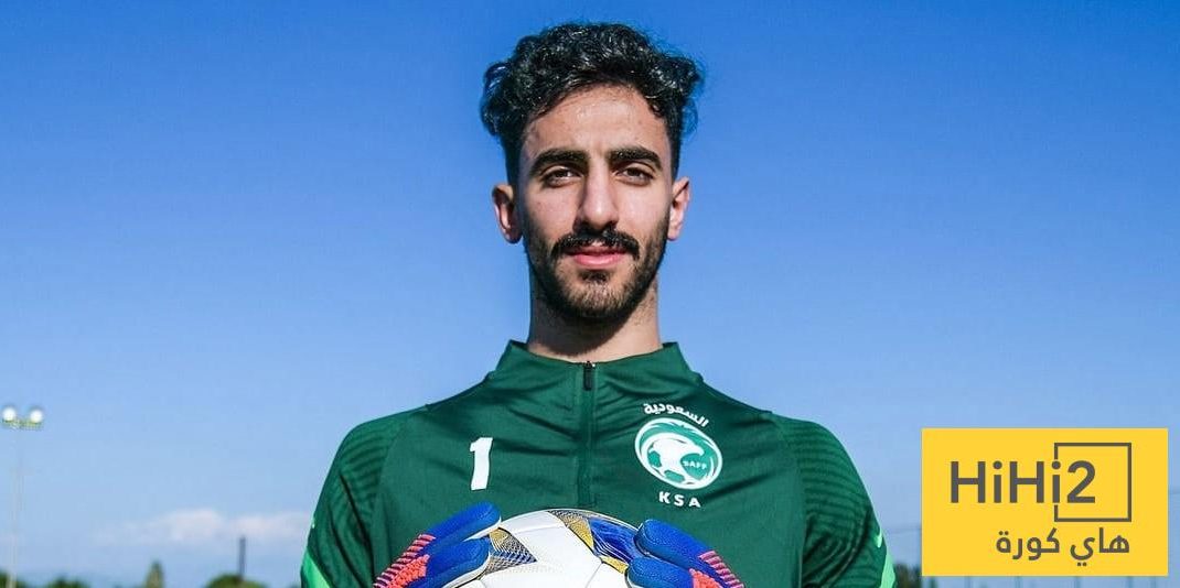 بعد إصابة العقيدي.. دونيس يحسم حارس السعودية أمام عمان