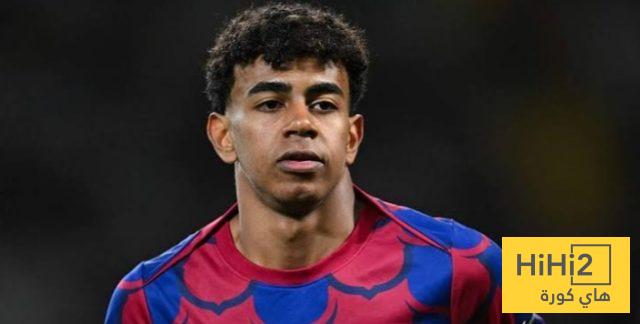 فيديو.. مشجع يستفز لامين يامال في المطار: الكرة الذهبية لديمبلي فيديو.. مشجع يستفز لامين يامال في المطار: الكرة الذهبية لديمبلي