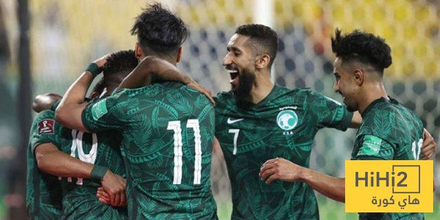 نجم الأخضر يطمئن الجماهير بشأن إصابته!