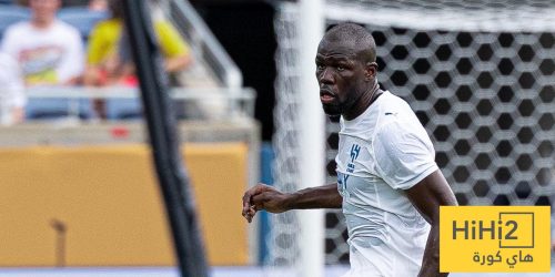 كوليبالي يفتح النار على حكم مباراة الهلال و فلومينينسي