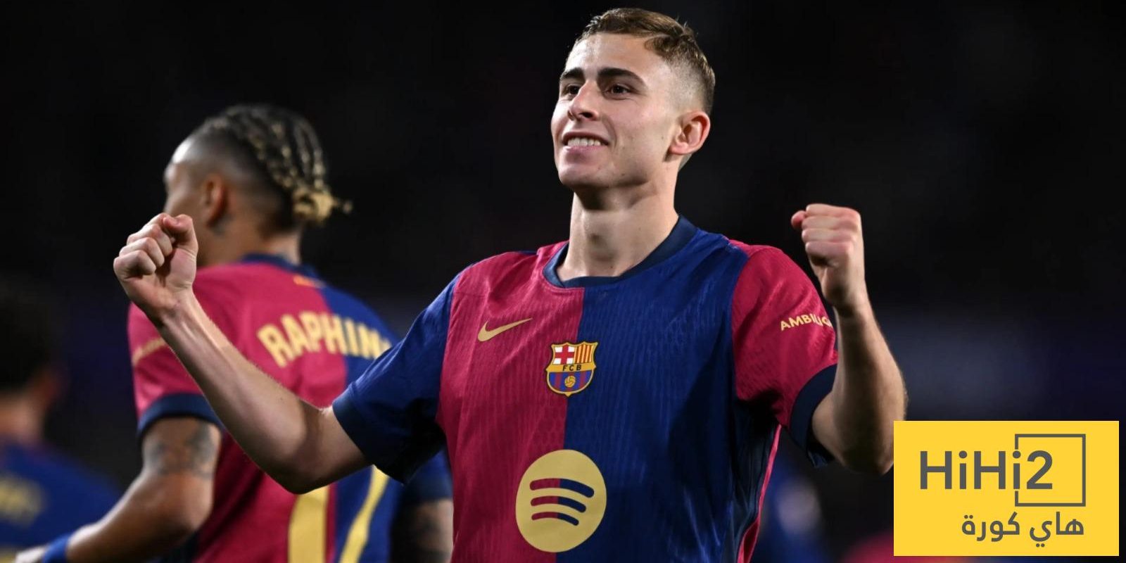 نجم برشلونة السابق يشيد بفيرمين
