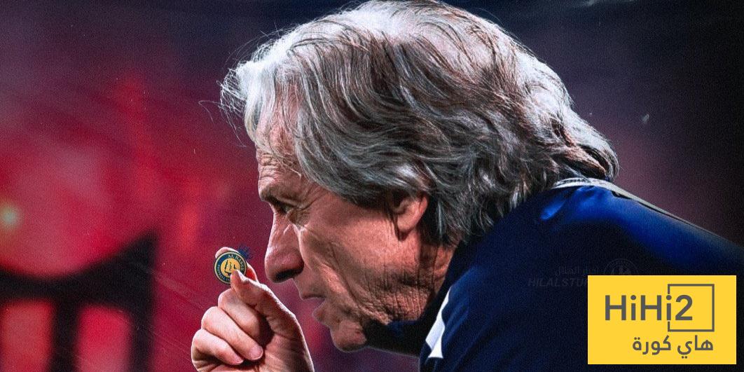 خيسوس يتفوق على مدربي الدوري