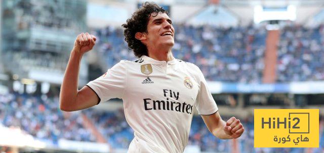 فاييخو يتحدث عن تجربته في ريال مدريد: احترام، إعجاب وامتنان