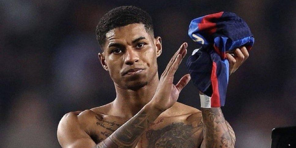 اخر لاعب إنجليزي ارتدى قميص برشلونة.. وماذا قدم للبارسا؟!