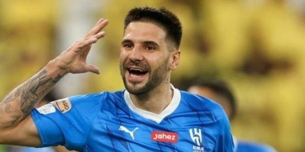 اهتمام إنجليزي ثلاثي بضم ميتروفيتش من الهلال