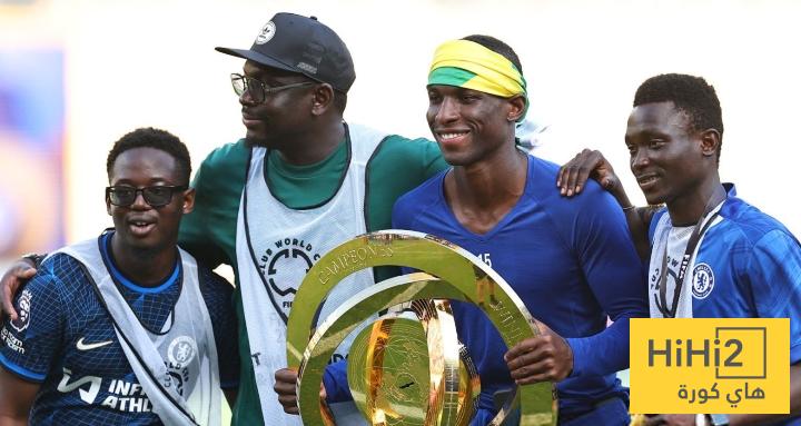 لاعب تشيلسي يقترب من الرحيل