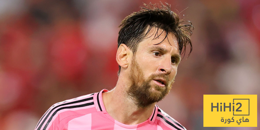 ميسي يترك بصمة أبدية في ذاكرة لاعب السيتي السابق