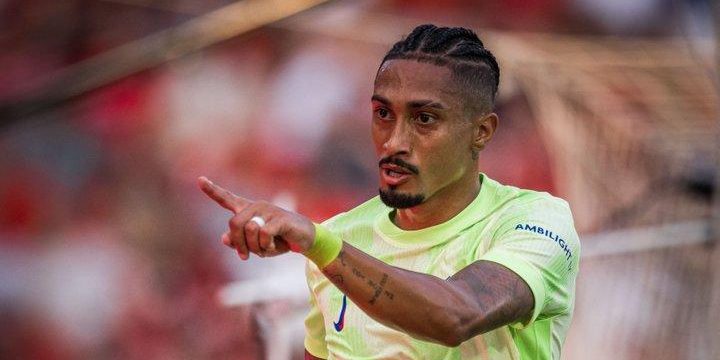 صور: الحكم يتجاهل طرد رافينيا في مباراة مايوركا