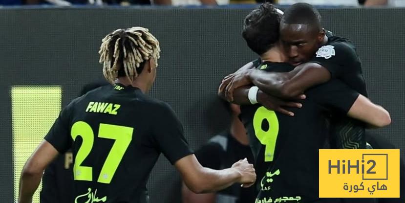 نجم منتخب المغرب على أبواب الاتحاد