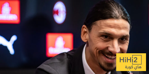 إبراهيموفيتش: ميلان يمكنه الفوز بالدوري الإيطالي