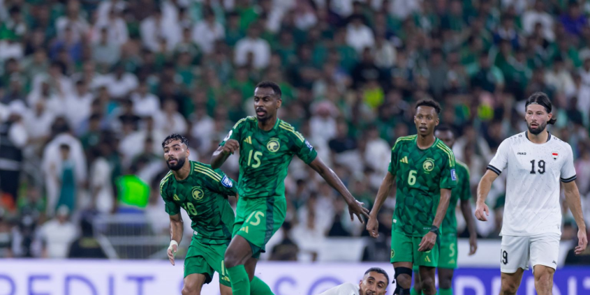 إحصائيات الشوط الأول بين السعودية والعراق