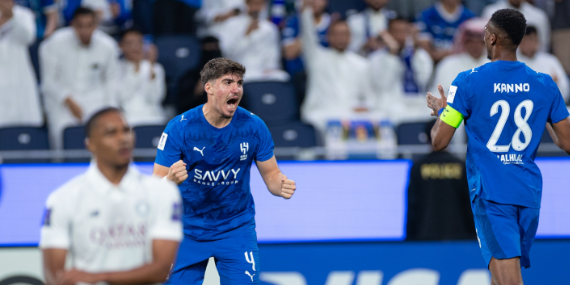 في الكورة : تألق علي لاجامي يمنح الهلال استقرارًا في الشوط الأول