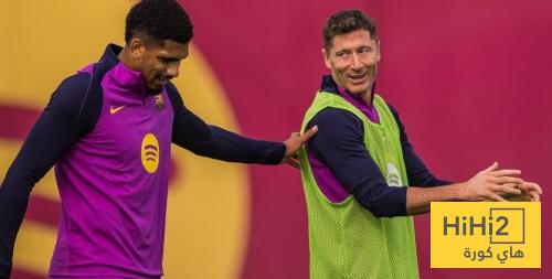 ليفاندوفسكي يعرب عن حماسه الشديد بعد عودته للتدريبات