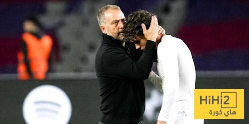 بسبب لامين … فليك في موقف محرج