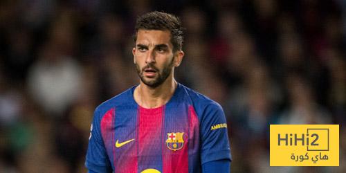 عين على توريس في مباراة إلتشي