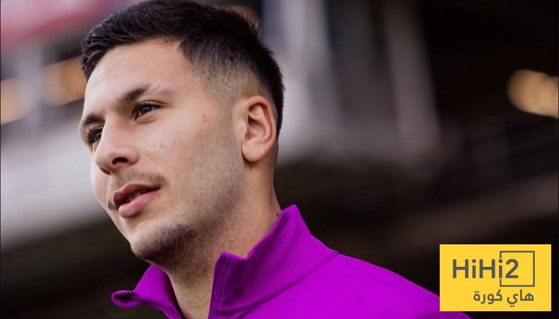 هل يفكر برشلونة في إعارة بردغجي ؟