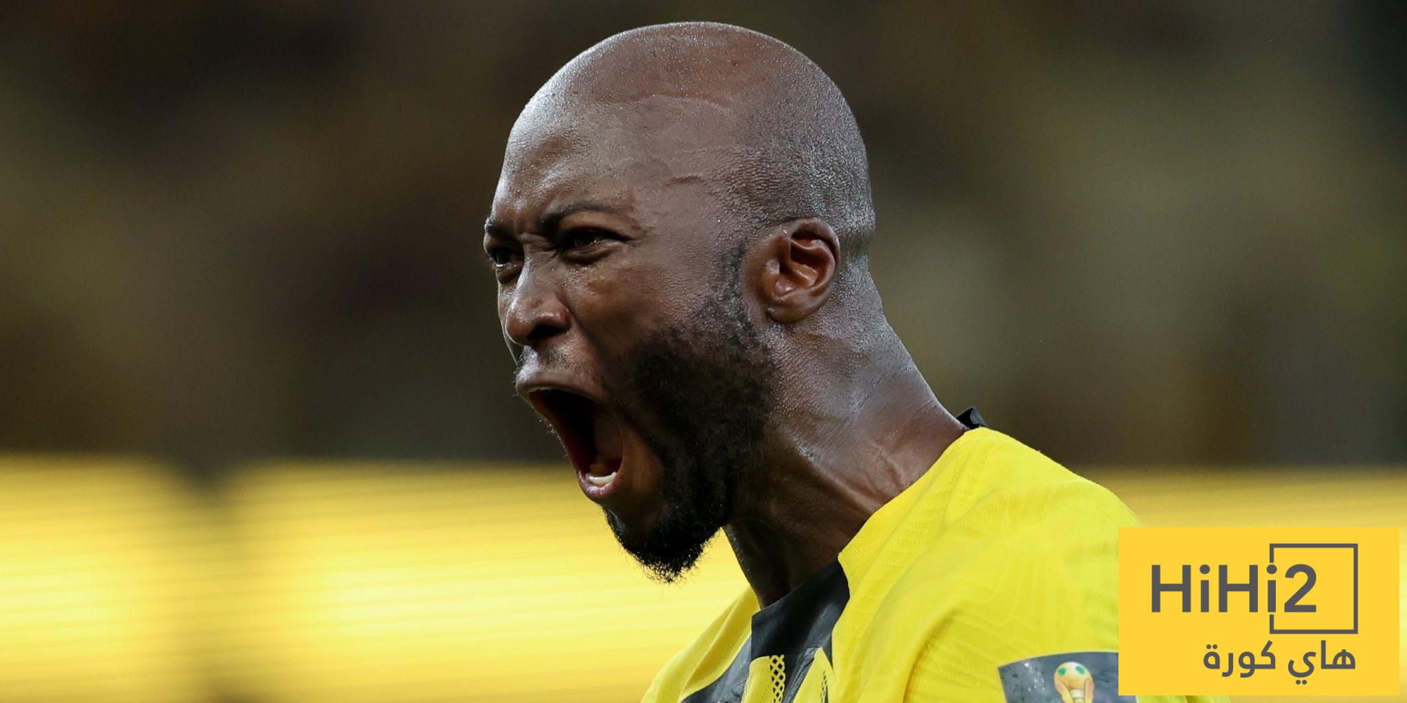 سر إتقان دانيلو بيريرا لمركزين !