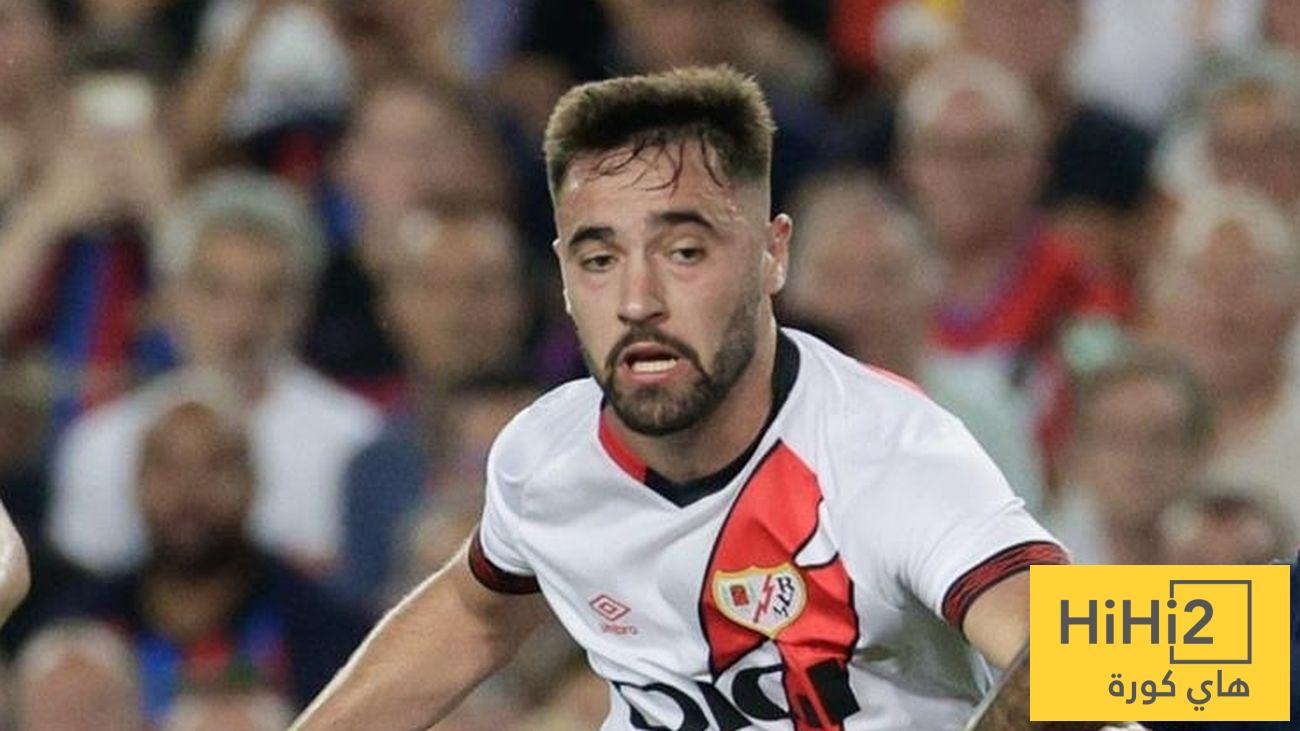 لاعب رايو فاليكانو يوجه رسالة تحذيرية إلى ريال مدريد