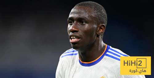 ألونسو يحدد دور ميندي في ريال مدريد