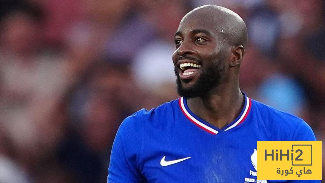 احصائيات فيليب ماتيتا أمام أذربيجان