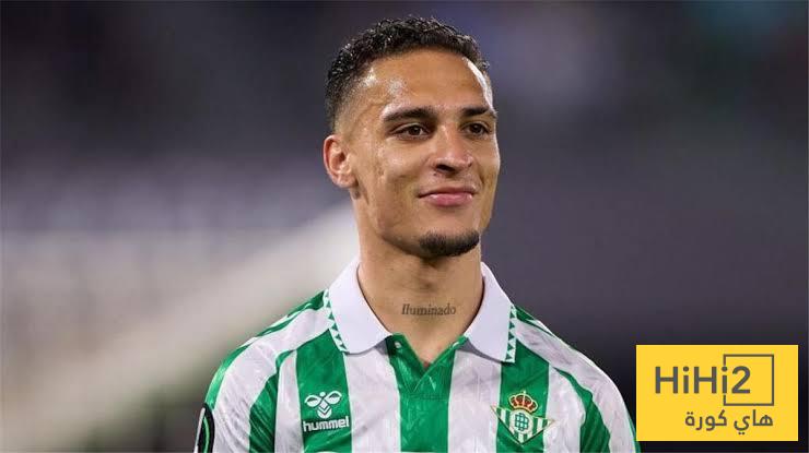 كواليس فشل انتقال أنتوني إلى بايرن ميونخ