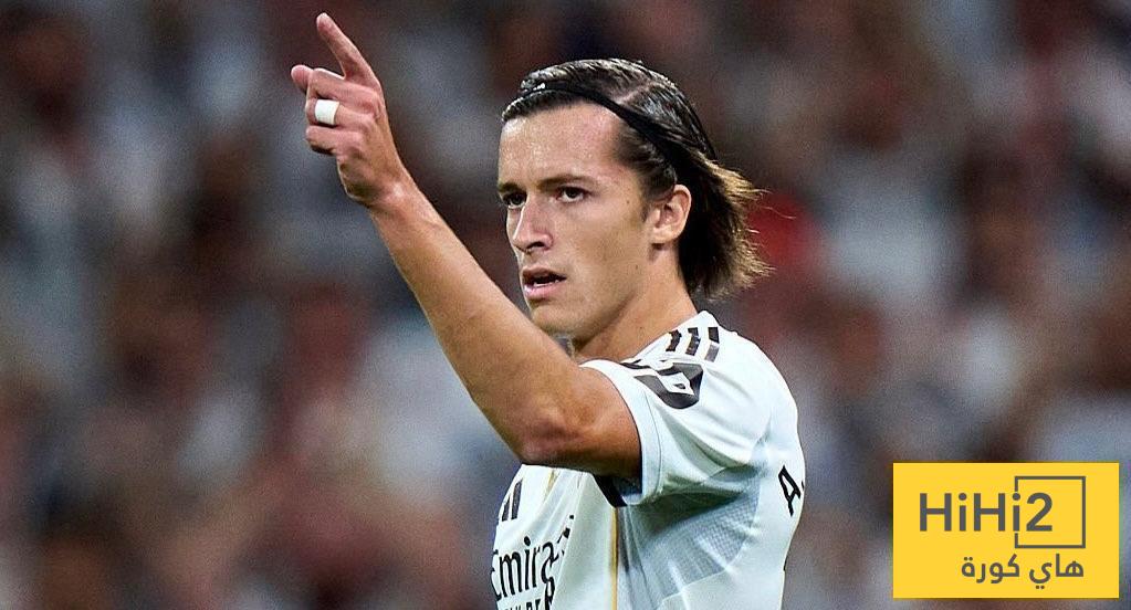 إشادة هائلة بـ ألفارو كاريراس