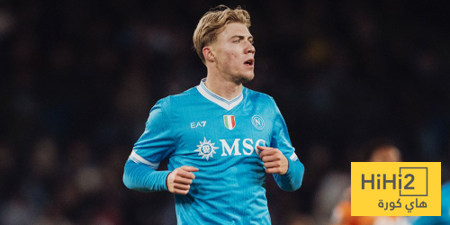 الشوط الأول – نابولي يقسو على أتالانتا بثلاثية نظيفة