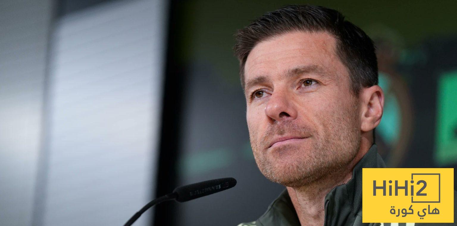 جدار ألونسو يظهر الشقوق  !