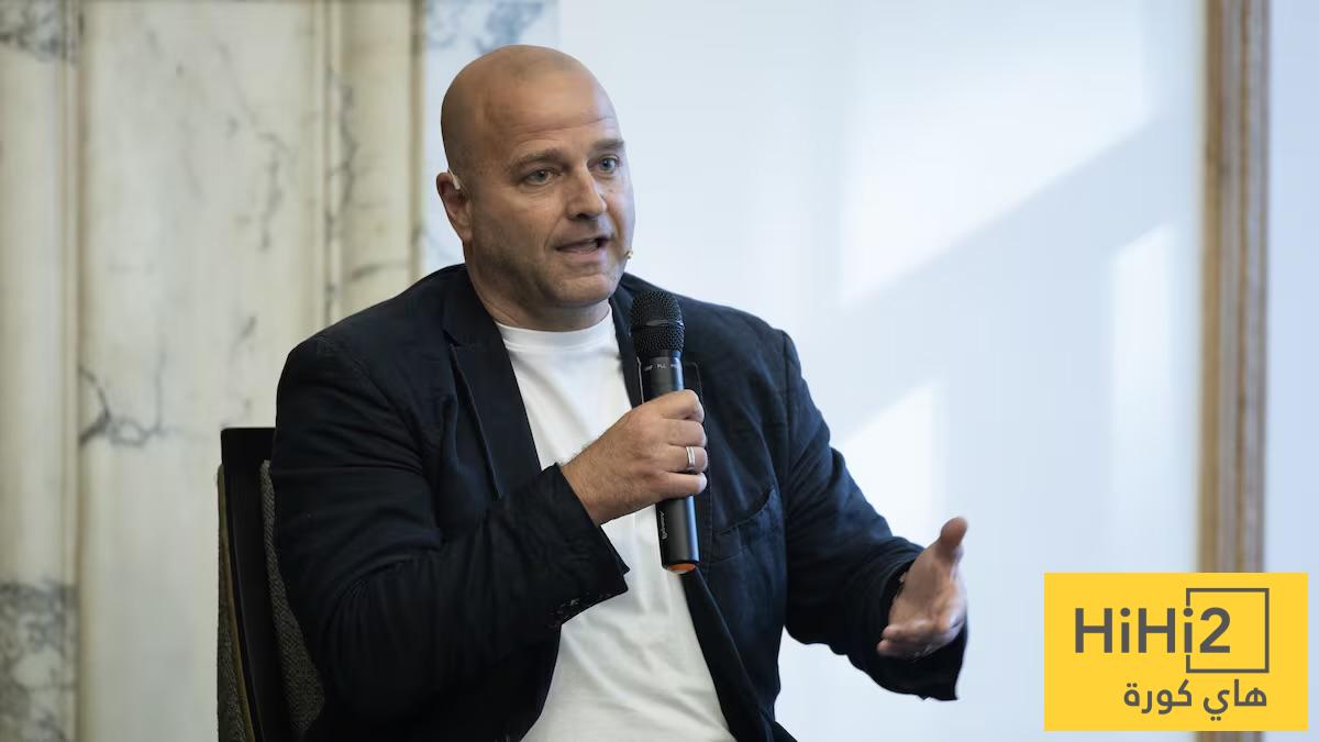 منافس لابورتا : إدارة برشلونة مجنونة وميسي لم يرحل لأسباب مالية !