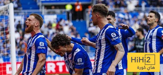 الركلات الثابتة.. نقطة القوة في ألافيس أمام برشلونة