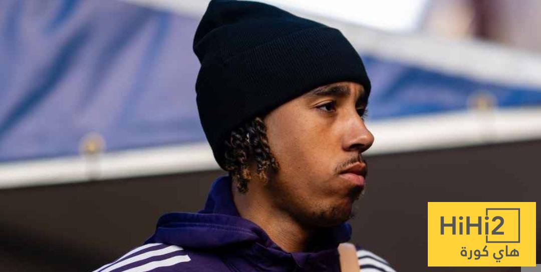 ليني يورو يوجه رسالة تحذيرية إلى كريستال بالاس