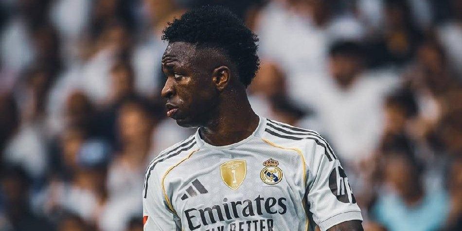 أسطورة ريال مدريد يوجه نصيحة إلى فينيسيوس