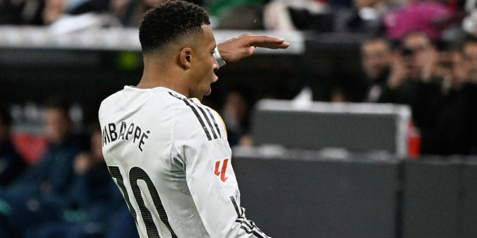 مبابي يفتتح التسجيل مبكرا امام بلباو