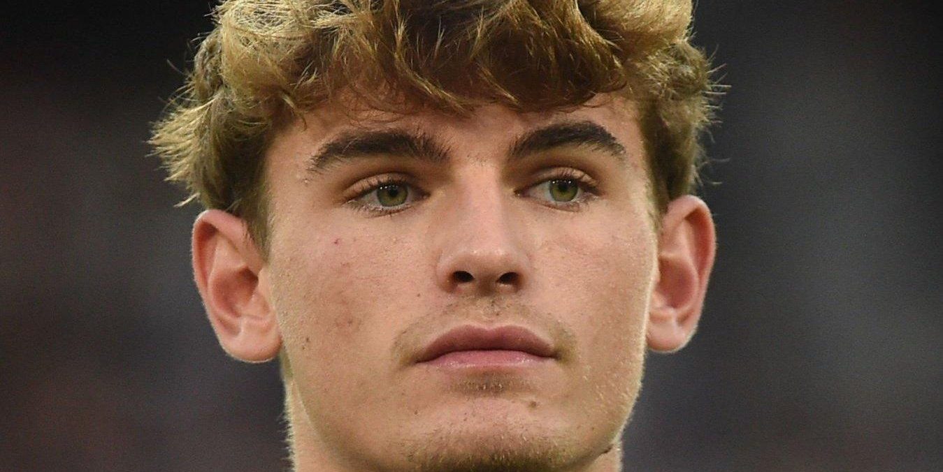 إنتر ميلان لا يزال مهتم بضم نيكو باز