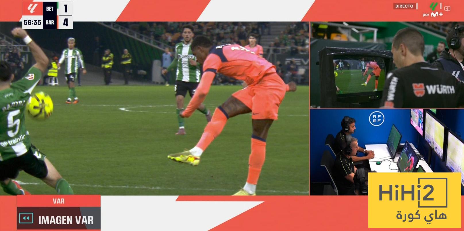 ركلة جزاء برشلونة أمام ريال بيتيس غير صحيحة!