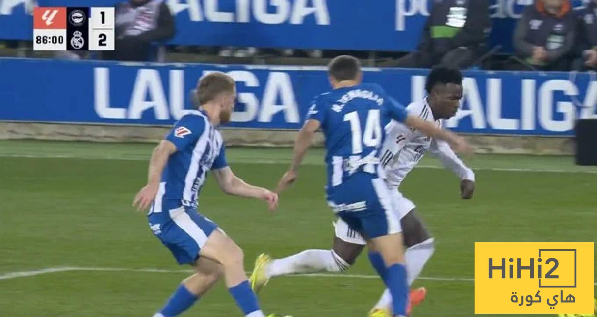 سبب عدم تدخل تقنية الـVAR في لقطة فينيسيوس !