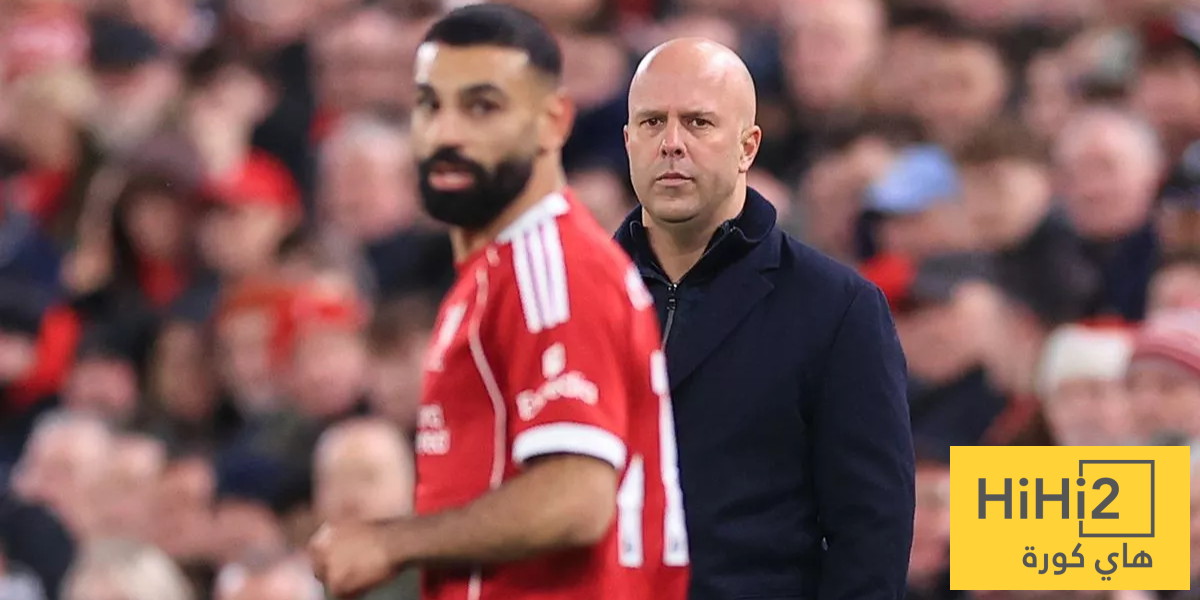 الفائز من خلاف محمد صلاح وآرني سلوت