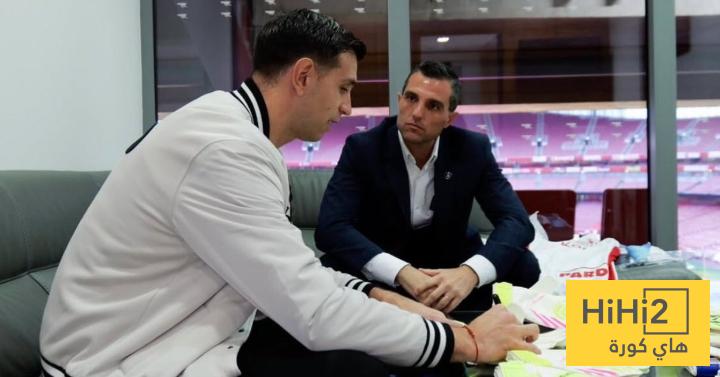 سبب عودة ايميليانو مارتينيز لملعب أرسنال