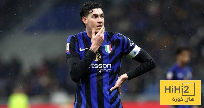 باستوني يعلق على ارتباط اسمه ببرشلونة