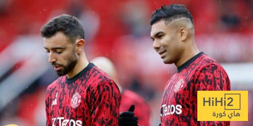 غيابات كثيرة لمانشستر يونايتد ضد أستون فيلا