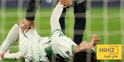 لاعب برشلونة يتعرض للاصابة