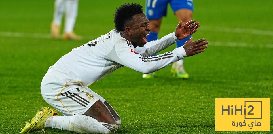 تجديد عقد فينيسيوس مع ريال مدريد