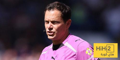 أرقام خاصة بحكم مباراة أرسنال وأستون فيلا